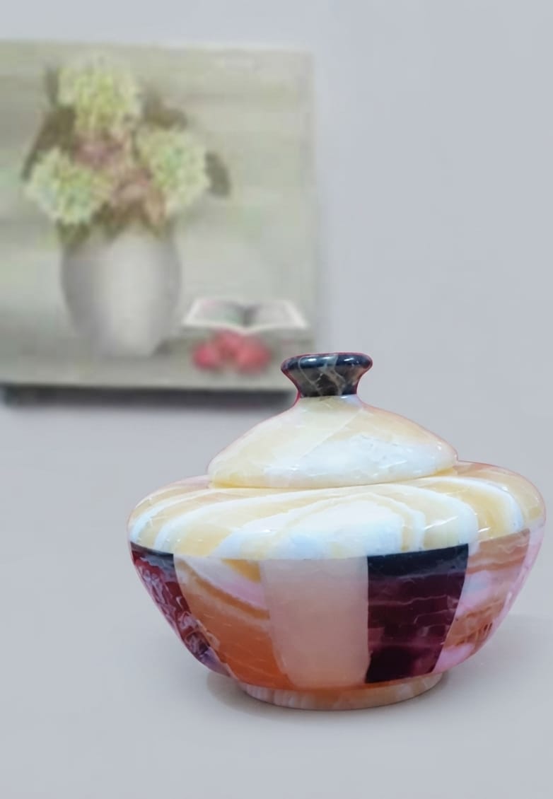The Pharaoh's Crown Alabaster Jar — Hand-Carved Egyptian Stone